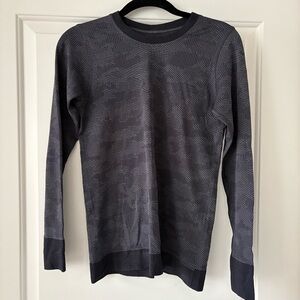 Lululemon Swiftly Breathe Long Sleeve Top